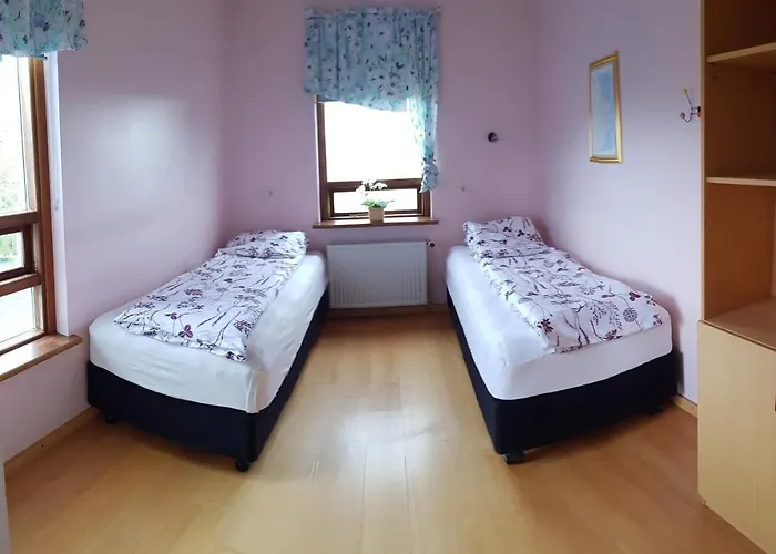 Peaceful Farm Apartment